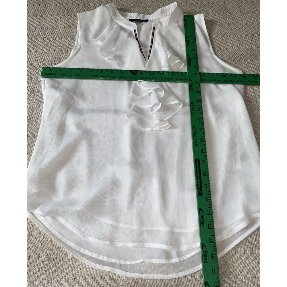 Tommy Hilfiger Blouse Top Women Medium White Ruffle Front V-Neck Costal Preppy - Picture 6 of 8